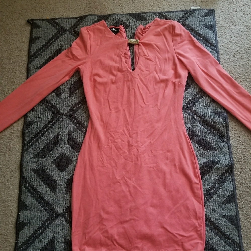 Bebe dress